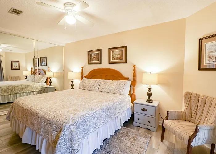 Chattahoochee River Edge Condominiums