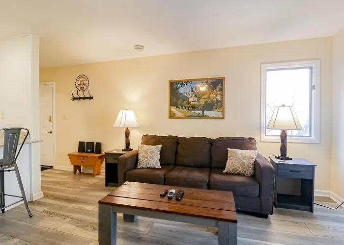 Chattahoochee River Edge Condominiums