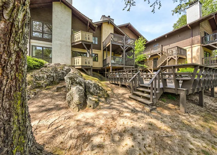 Chattahoochee River Edge Condominiums
