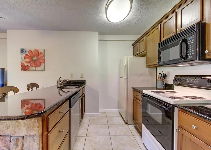 Chattahoochee River Edge Condominiums