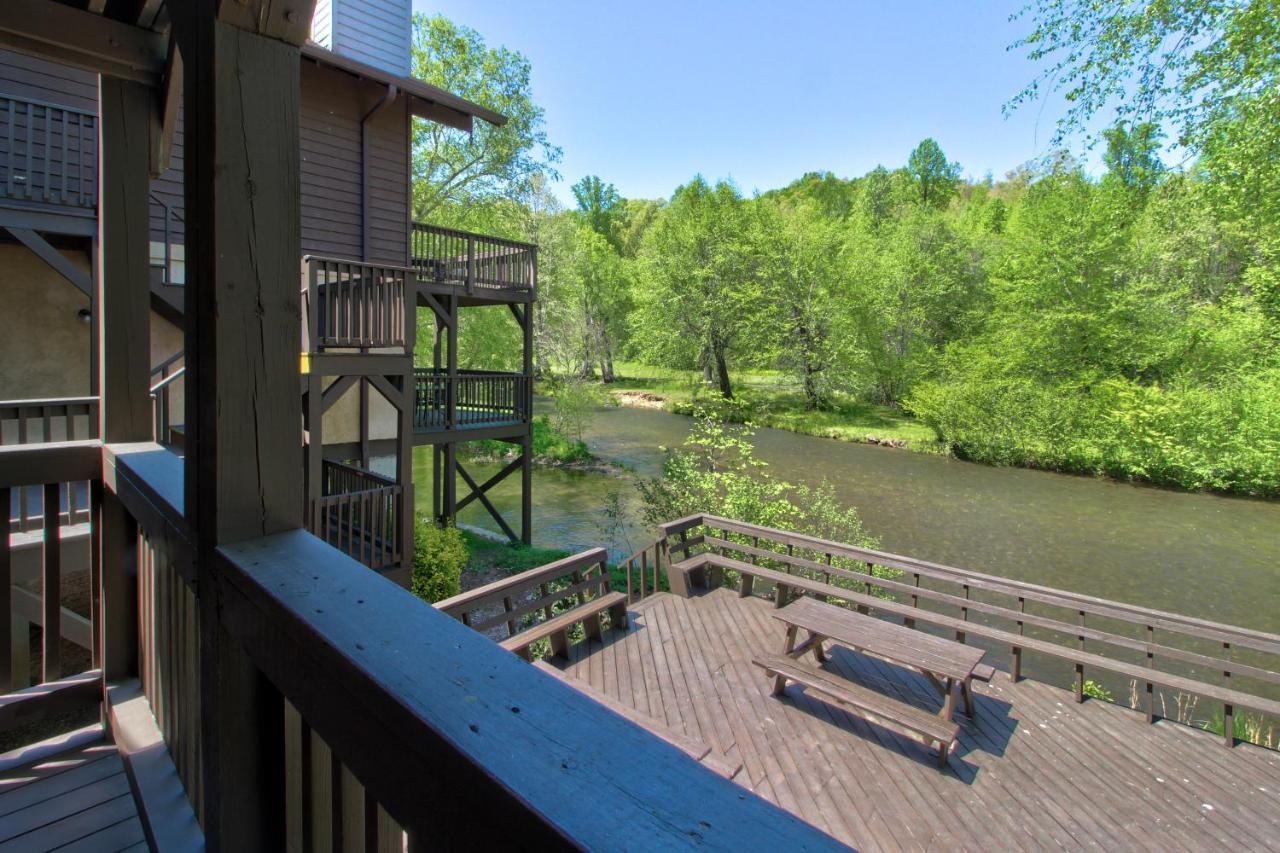 Chattahoochee River Edge